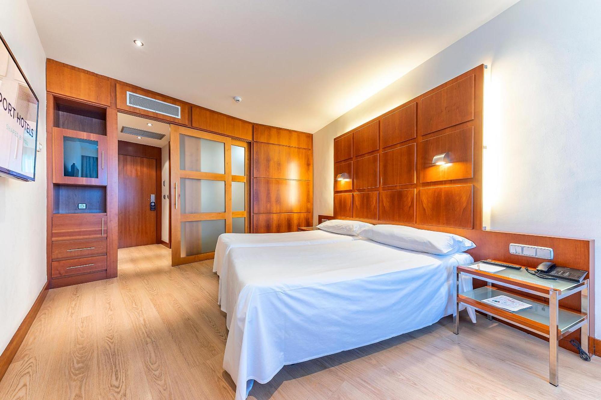 Port Azafata Valencia Hotel Manises Kültér fotó